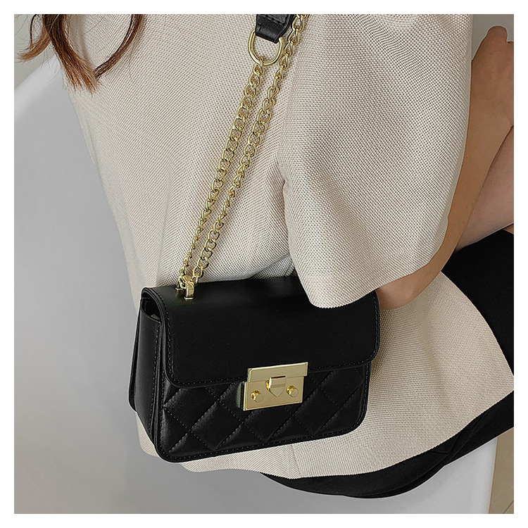 Fashion Solid Color Metal Button Square Buckle Square Bag display picture 9