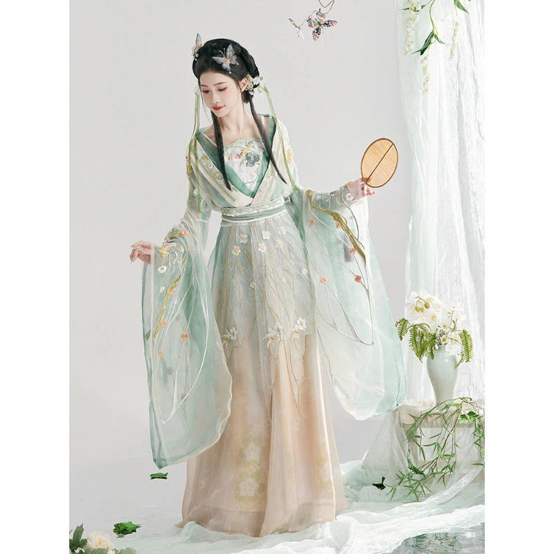 Нефритовая оригинальная женщина Hanfu [все еще весна в зеленом] Северная и Южная династии