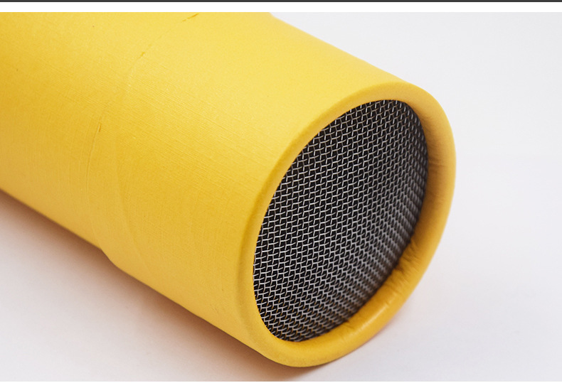 Moxa Roll Holder Tube Kraft Paper Moxibustion Cylinder with Steel Needles for Traditional Warming Therapy in use