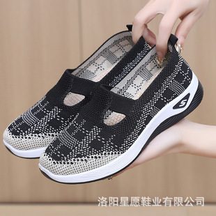 Ь��Ů�ļ��¿�һ�_��ܛ�����m����Ь���Ӱٴ����eЬ�w��͸��ŮЬ