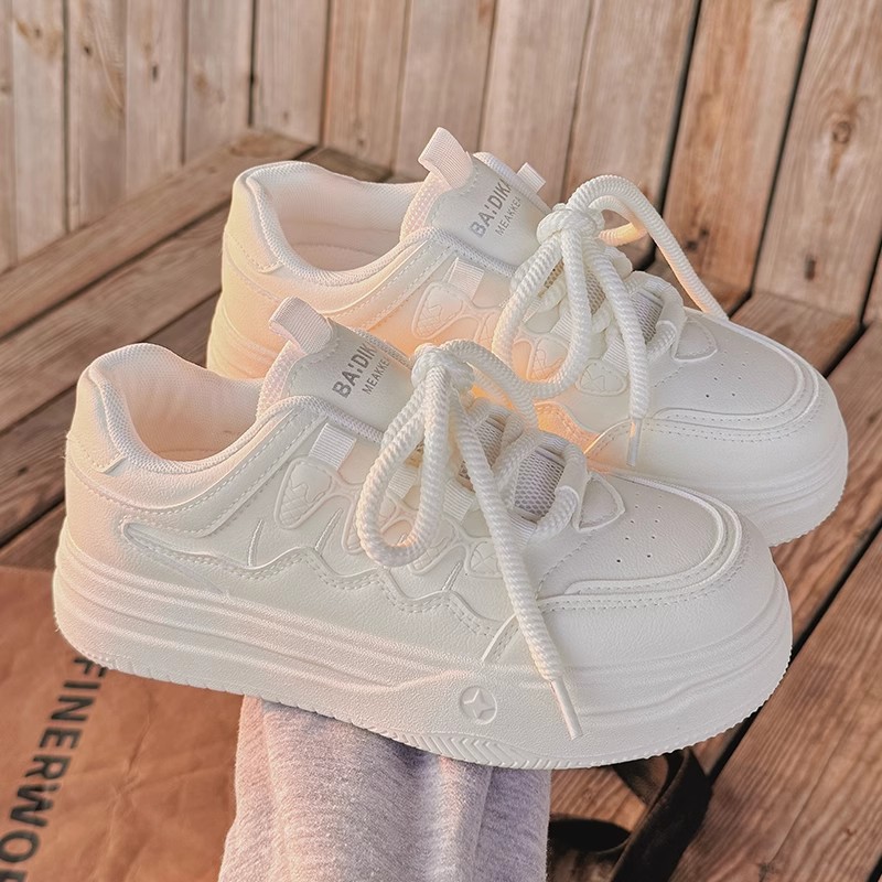 Zapatos de mujer de verano zapatos blancos nuevos zapatos de malla transpirables zapatos casuales zapatos deportivos