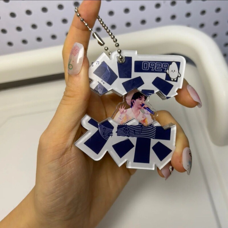 Text Pendant Pull-Out Shaker Keychain Backpack Decoration Pendant Carefully Selected Creative Designs