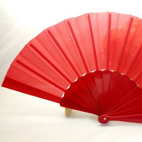 Fábrica de ventilador de plástico se especializa en la producción de plástico simple no impresión plegable ventilador multi-color opcional en stock lote mixto