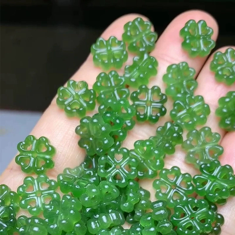 Еще неограниченный натуральный Hetian Jasper Lucky четырехлистный клевер маленький кулон полый резной браслет своими руками аксессуары для Бодхи