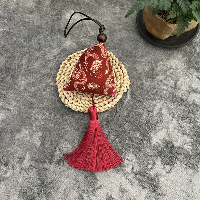 Boat Boat Festival Zongzi saco de tela hecha a mano DIY material paquete de hoja de moxiyi colgante antiguo colgante de automóvil creativo