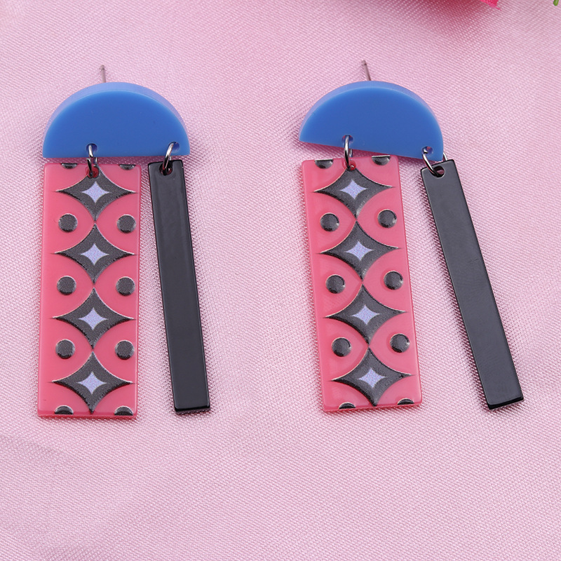 Simple Style Geometric Arylic Spray Paint Women's Drop Earrings display picture 2