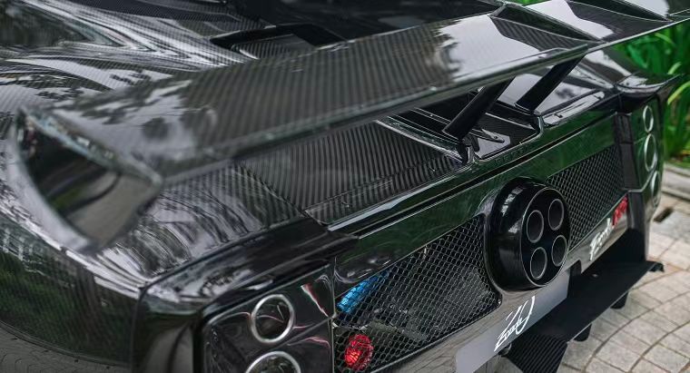 Cross-Border Cutting of 5D Carbon Fiber Automotive Accessories Modification Stickers Pvc Waterproof Scratch-Resistant Glossy Interior 6D Color-Changing Film