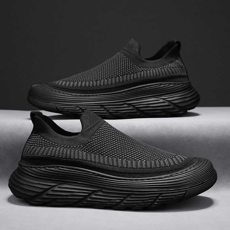 Zapatillas deportivas casuales de primavera 2026 para hombre, estilo europeo, sin cordones, suela gruesa, tejido transpirable, diseño ligero y exclusivo.