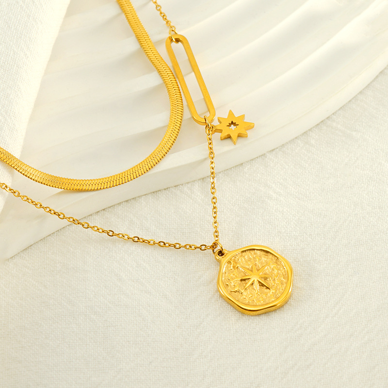Collar de estrella de seis puntas con cadena de doble capa retro francesa nueva transfronteriza 2024 para mujer, joyería de acero inoxidable en stock, fabricante mayorista