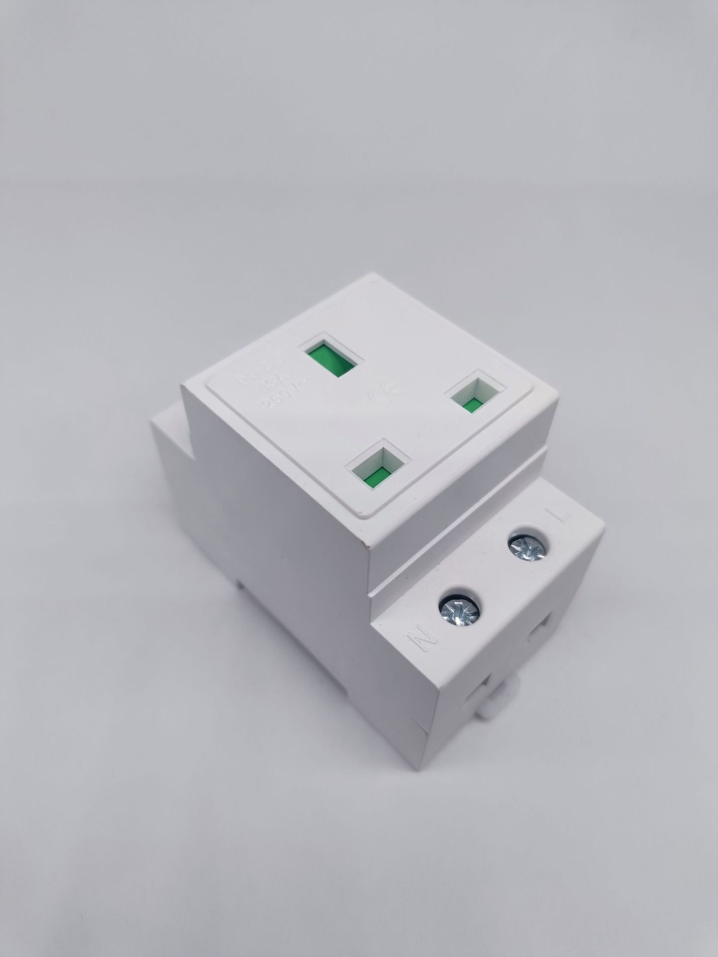 插座电源排插实验室开关导轨式电源插座