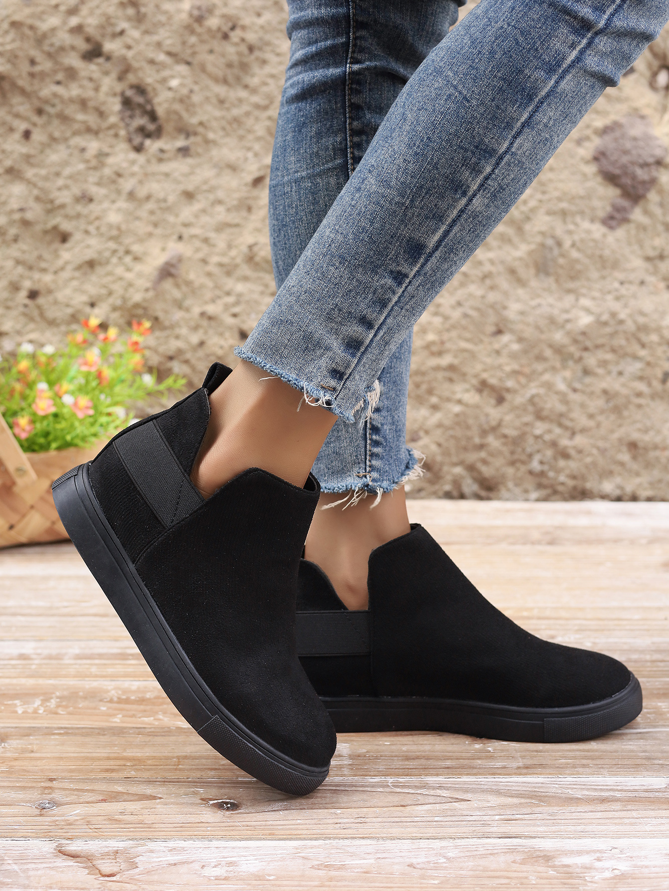 Large size women's shoes flat inside increase elastic casual sports shoes flat single shoes_voghion.com