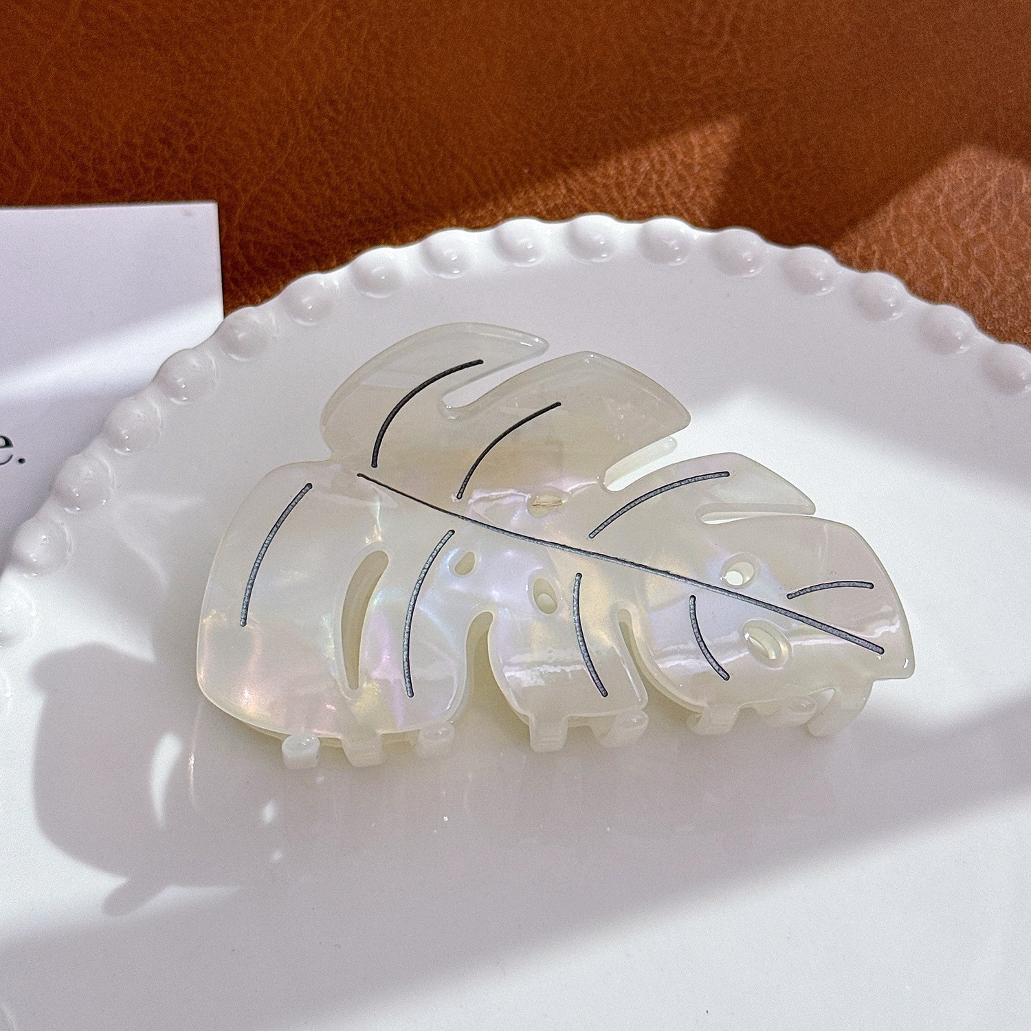 50g Weight Hair Claws Hair Accessories Type 1 Piece Quantity Home, Street Occasion Acetic acid sheets Material Leaves Pattern Women's Gender Basic, Simple Style Style Women's Basic Simple Style Leaves Acetic Acid Sheets Hair Claws 6