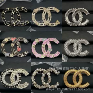 Chanel Double C Fragrance Star Heart Pearl Rhinestone Enamel Brooch Vintage Style High-End Brooch Collection