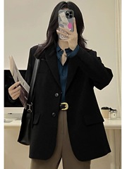 高级感黑色西装外套女2025年早秋新款韩版宽松小个子西服休闲上衣