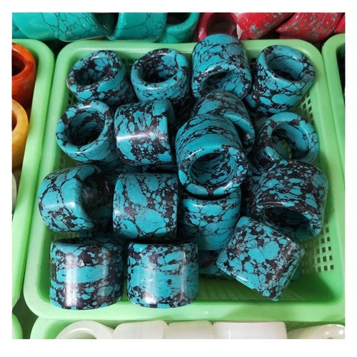 Factory Jade Wholesalers Small Quantity Wholesale Xiuyu Chicken Blood Jade Rings Finger Rings Bangles Ethnic Style Men's and Women's Rings