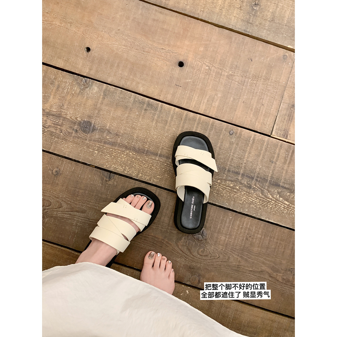 Versión de piel de oveja ~ Su Yinyin con punta cuadrada, suela gruesa, zapatillas de ocio de vacaciones en la playa, sandalias y zapatillas de verano para mujer