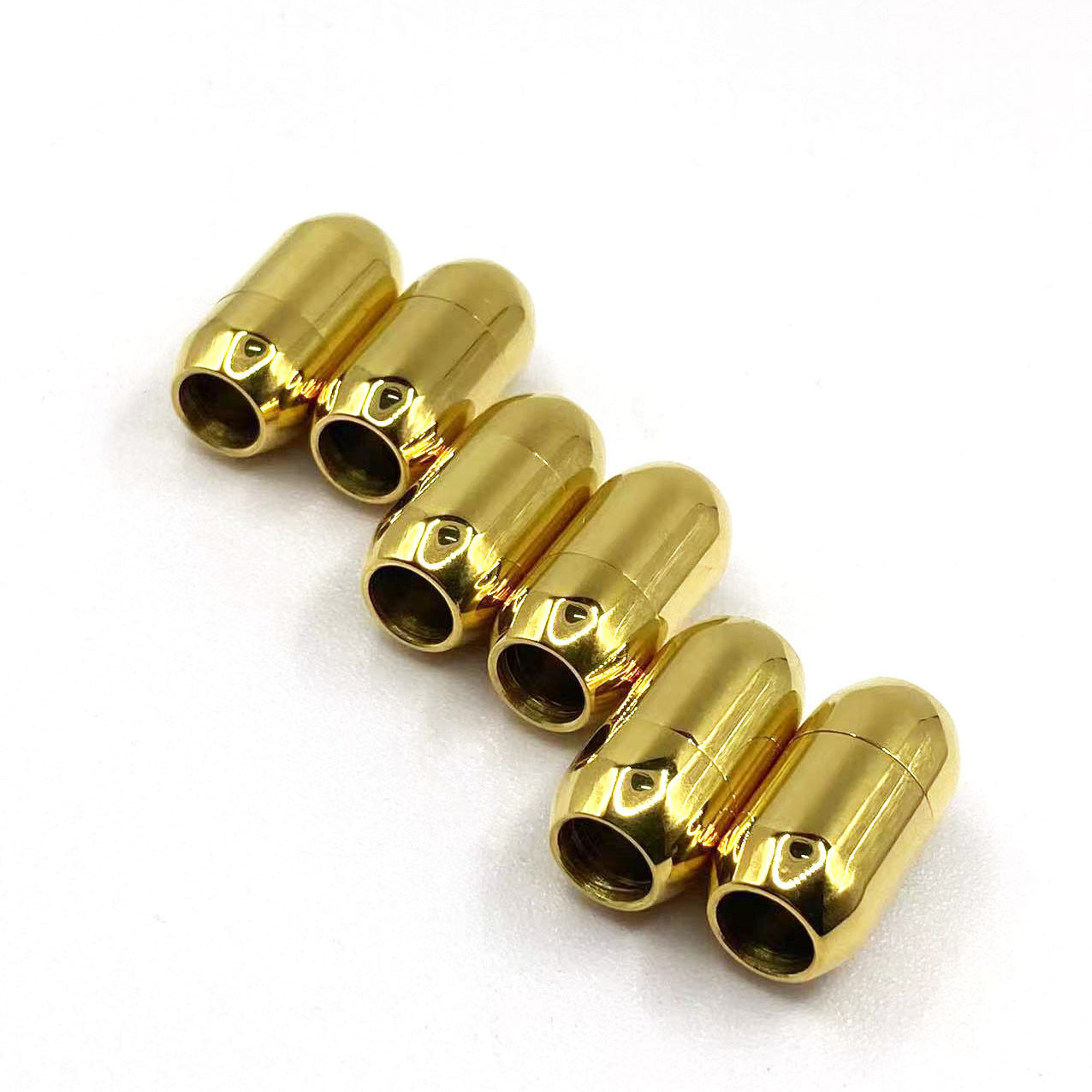 メーカーの卸売りステンレス磁石は朱砂のチェーンを掛けます。