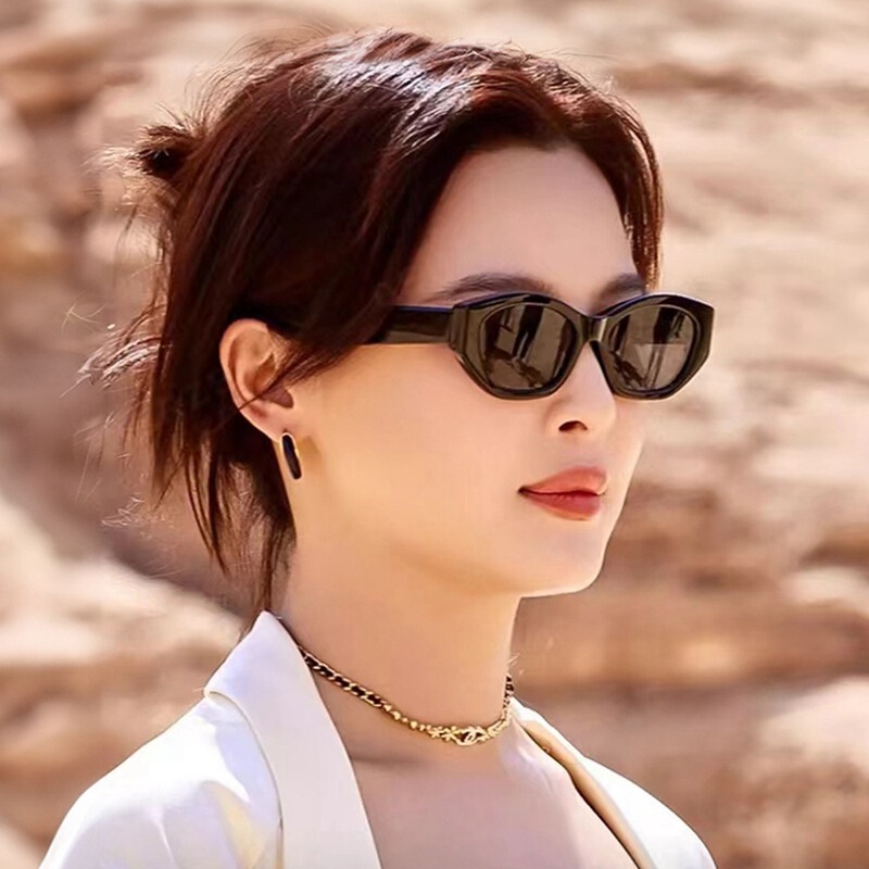 Xin Zhilei Same Style Cat's Eye Sunglasses Women's High-end Retro Polarized Sunglasses UV-proof Proximity Scopes