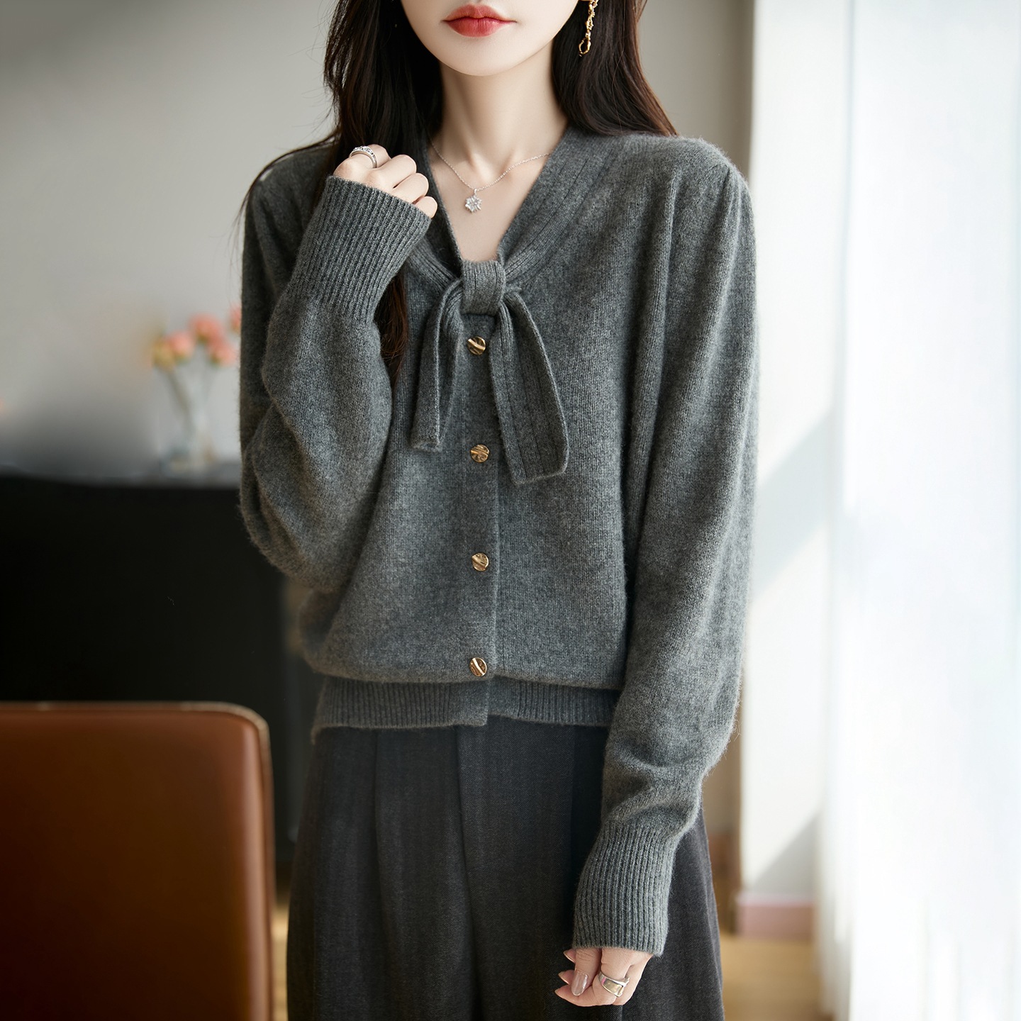 Áo cardigan nữ tay dài nơ bướm dáng rộng — màu xám chi tiết 2