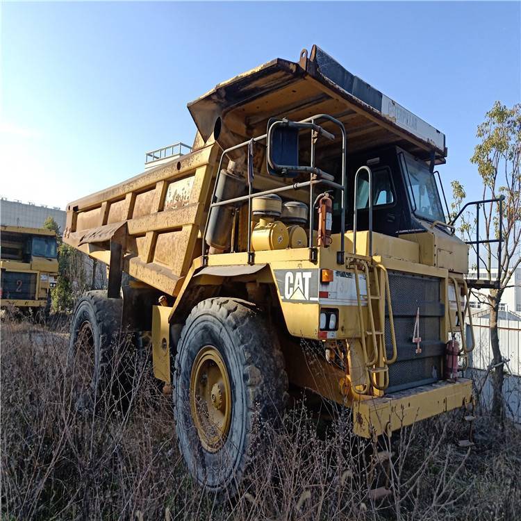 供应卡特773D自卸车，矿山运输车