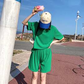 竖纹冰丝短袖短裤套装女夏季纯色宽松东南亚大码胖mm女士两件套潮
