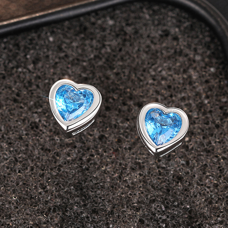 3g Weight Copper Ear Needle Material Ear Studs Classification 1 Pair Quantity Daily, Street Occasion Copper Material Heart Shape Pattern All Seasons Season Women's Gender Sweet Style 1 Pair Sweet Heart Shape Copper Ear Studs 24