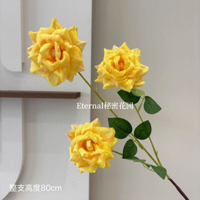 シミュレーション3d月季結婚祝い結婚式場の花の列は道を導いて底の生け花を打ってホテルの瓶の花を飾って壁を置きます。|undefined
