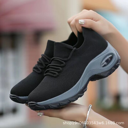 Air-cushion women's shoes with thick soles and rocking shoes for women's sports and casual lightweight flying knitted height-increasing shoes with breathable height-increasing shoes