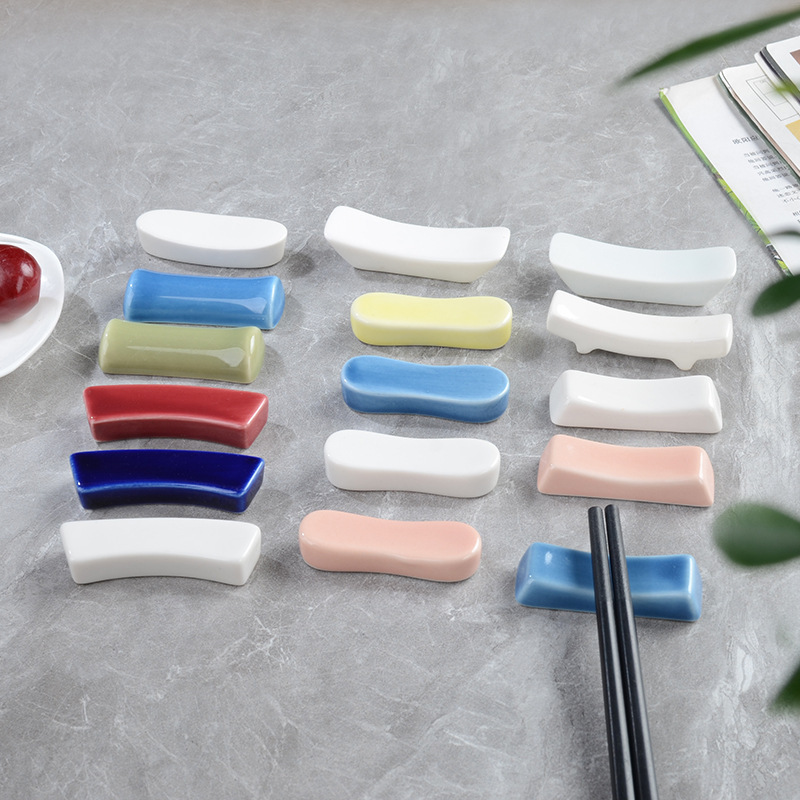 Fashion pure white ceramic chopstick holder hotel restaurant hotel dual-use multi-purpose chopstick pillow chopstick holder chopstick holder chopstick holder chopstick holder
