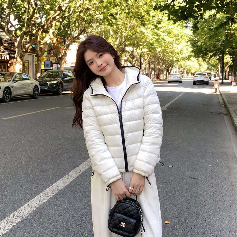 2026 New Women's Down Jacket, Lightweight Short Puff Coat, Winter Hooded Slim Fit for Petite Figures, New National Standard 95% White Duck Down 2026 New Women's Down Jacket, Lightweight Short Puff Coat, Winter Hooded Slim Fit for Petite Figures, New National Standard 95% White Duck Down