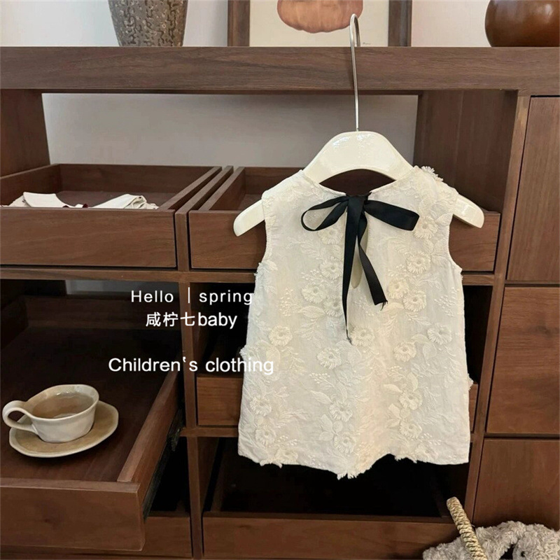 ¡Chao Feng Qi es hermoso! Bebés pesados nuevos chinos de verano alta sensación chaleco bordado falda de princesa