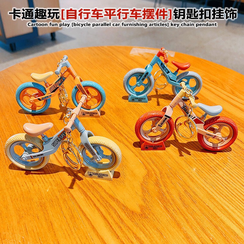 Cartoon Creative Sliding Bicycle Keychain Movable Exquisite Gift Jewelry Pendant Small Gift Ornaments