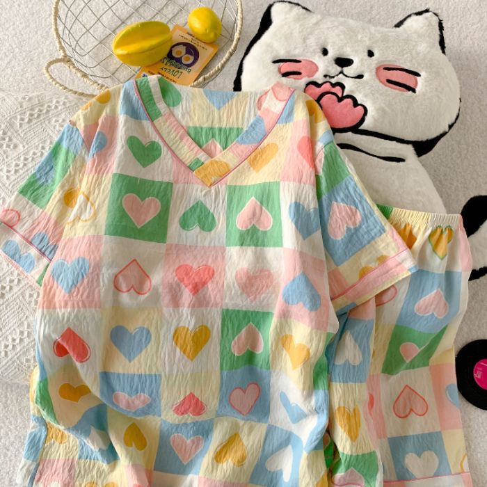 Comercio exterior transfronterizo lote pantalones cortos de manga corta nube pijamas de algodón verano dulce de dibujos animados de las mujeres suéter cuello en V dibujos animados servicio a domicilio