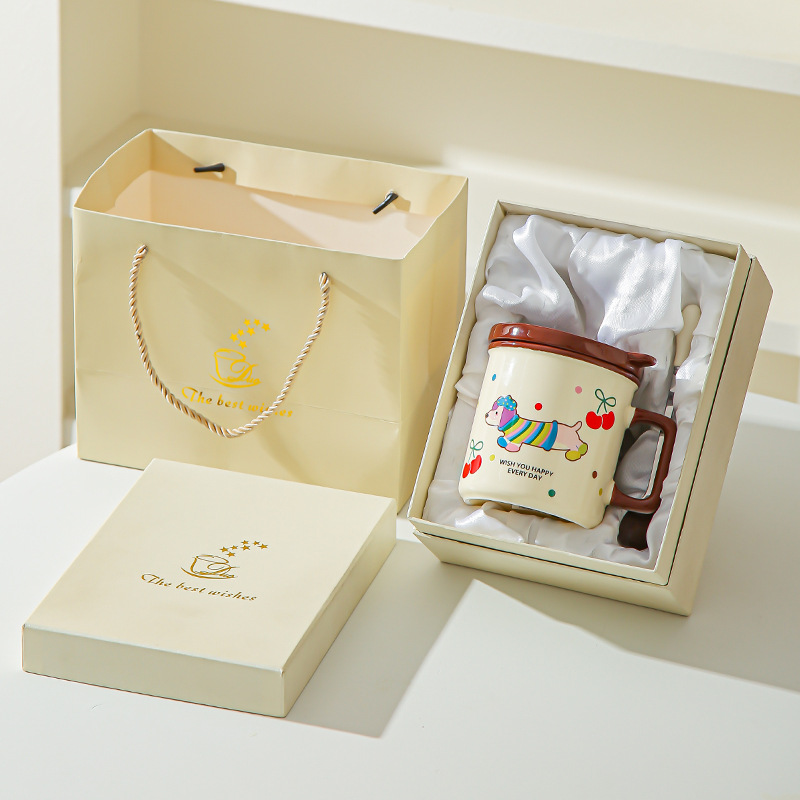 Cute cachorro de oficina taza de cerámica doméstica con cubierta cucharas de desayuno de estudiantes de niñas tazas de agua para beber tazas de café pareja