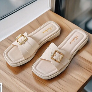 2025 New Women's Slippers Thick-Soled Flat Slippers for Women Summer Fashion Rhinestone Versatile Non-Slip Soft Sole