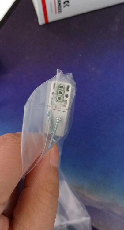 意大利CAMOZZI康茂胜电磁阀KN000-303-FB3M原装正品