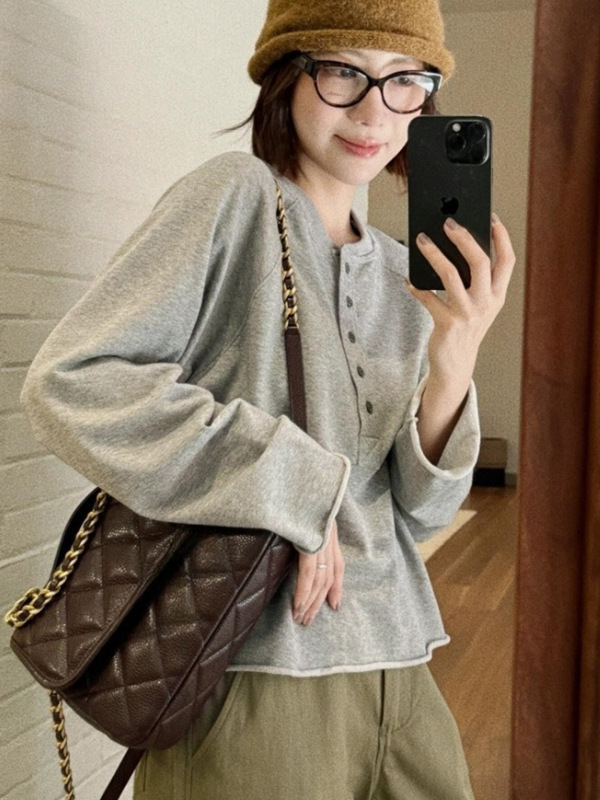 灰色卷边半纽扣设计感长袖T恤女2025新款秋季韩系穿搭慵懒风上衣|undefined