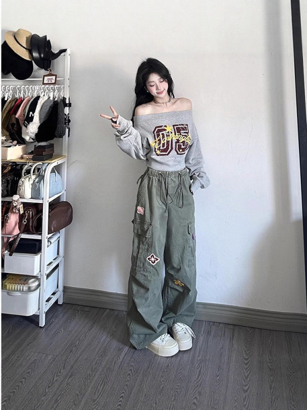 辣妹斜领露肩长袖卫衣女秋季新款数字印花图案短款露脐设计感上衣|undefined