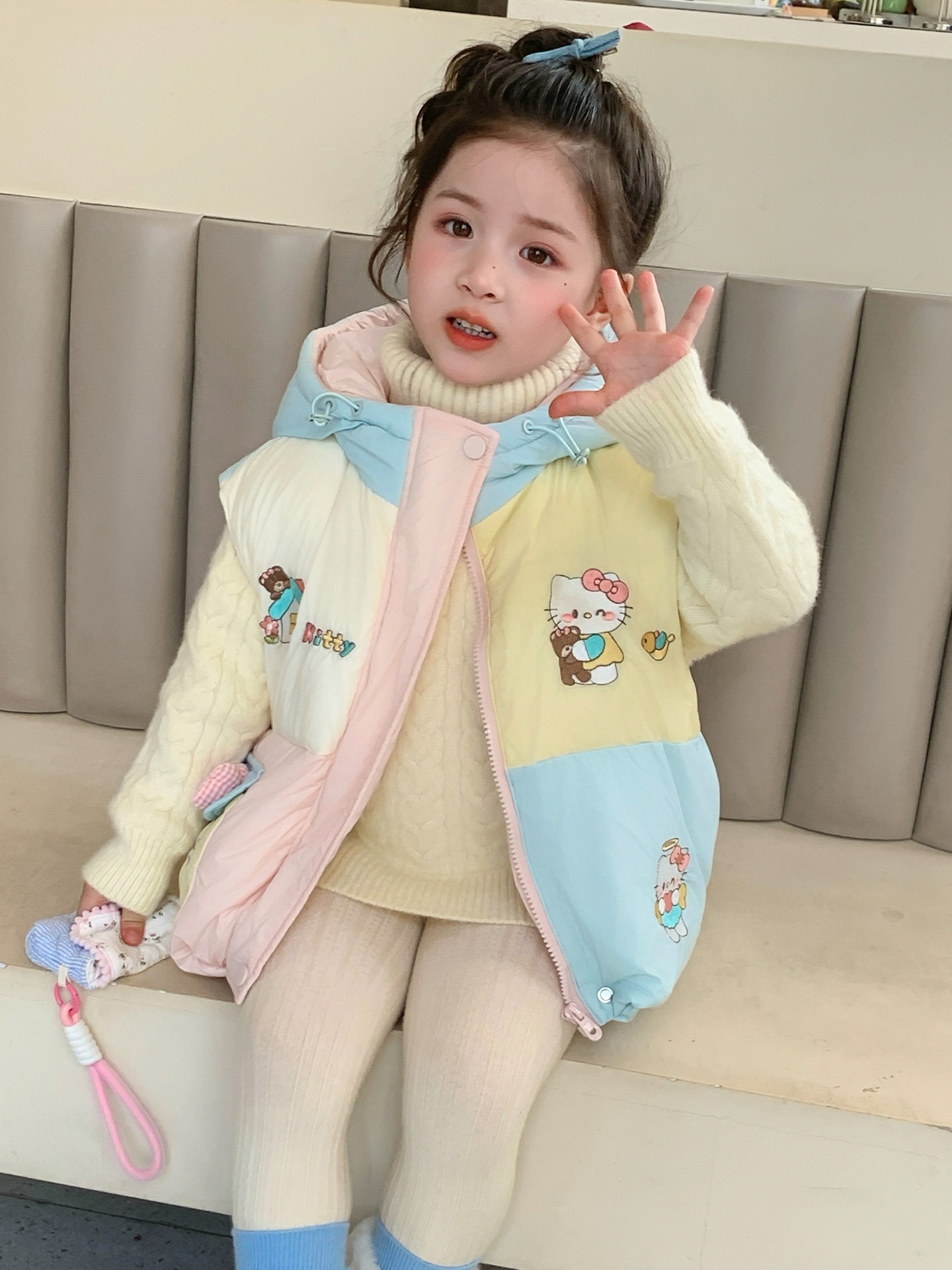 Niños engrosados chaleco otoño invierno 2025 nuevo bebé con capuz chaleco de algodón niñas vestidos de invierno