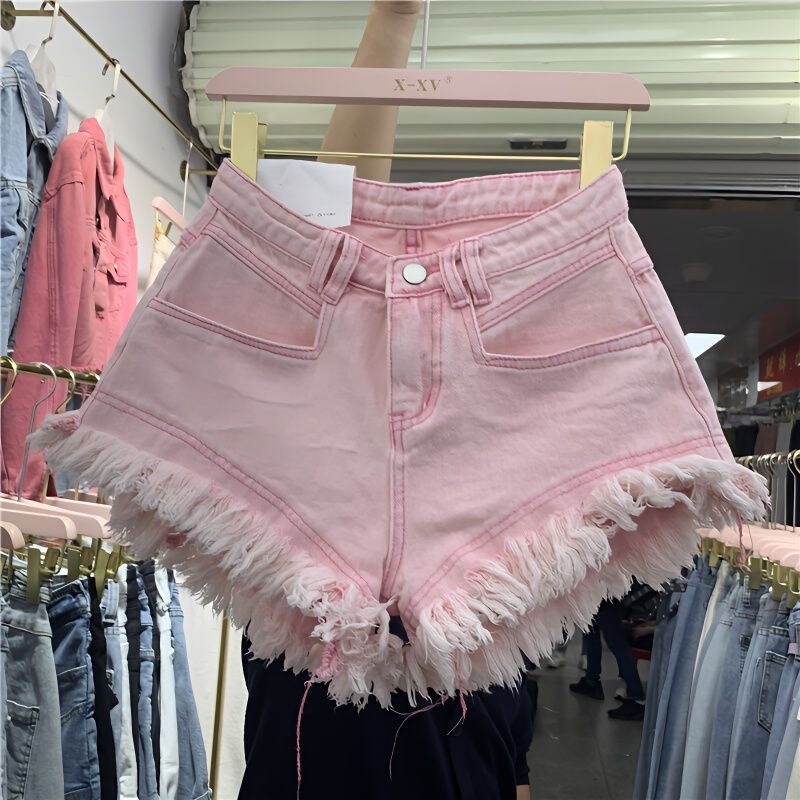 Pink Tassel Denim Shorts for Women, European Fashion Trend, 2026 Spring/Summer New Arrivals, Slimming and Height-Enhancing Fringed Wide-Leg Hot Pants