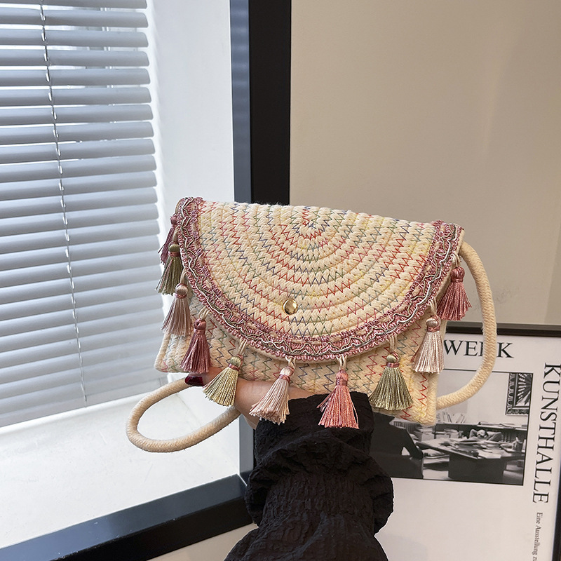 Bohemian Style Straw Bag for Women Summer New Woven Tassel Envelope Shoulder Bag Foreign Style Personalized Crossbody Bag Bohemian Style Straw Bag for Women Summer New Woven Tassel Envelope Shoulder Bag Foreign Style Personalized Crossbody Bag