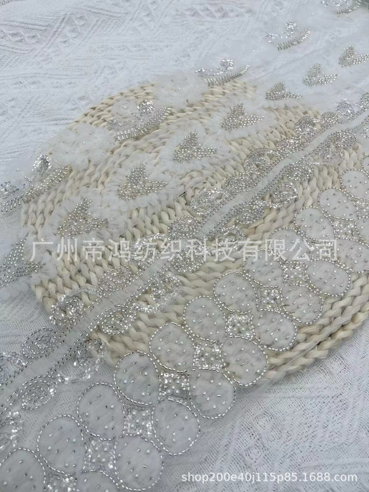 新型多款小香风清新雪纺珠绣面料 hot婚纱礼服女裙时装服饰辅料