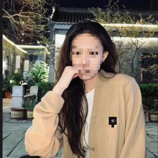 �����_����Ů����ëᘿ��̽�����play����������Hë����ϵ�H���b