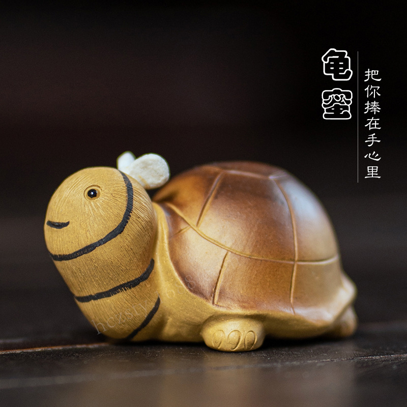 Yixing Purple Sand Tea Pet Turtle Bestie Bee Small Ornaments Hand-Painted Cover Holder Tea Set Tea Table Sculpture Accessories