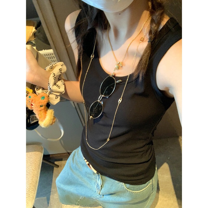 Mochie Casual and Simple Basic U-Neck Camisole That Covers Side Breasts, Can Be Worn Outside or Inside, Slim Fit and Flattering. Mq1225 Mochie Casual and Simple Basic U-Neck Camisole That Covers Side Breasts, Can Be Worn Outside or Inside, Slim Fit and Flattering. Mq1225