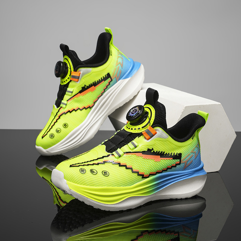 Children's sports shoes with knob closure, breathable mesh, lightweight, cushioned, for boys, campus running shoes, wholesale in stock