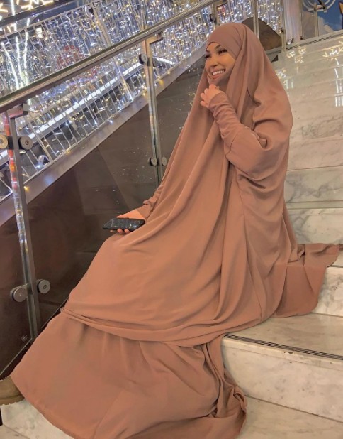 Elite Modest Formal Dresses - Amofashion Ltd 134 O1CN01gJyMSn1uJNcLDCGCp !!2211742896016 0 cib