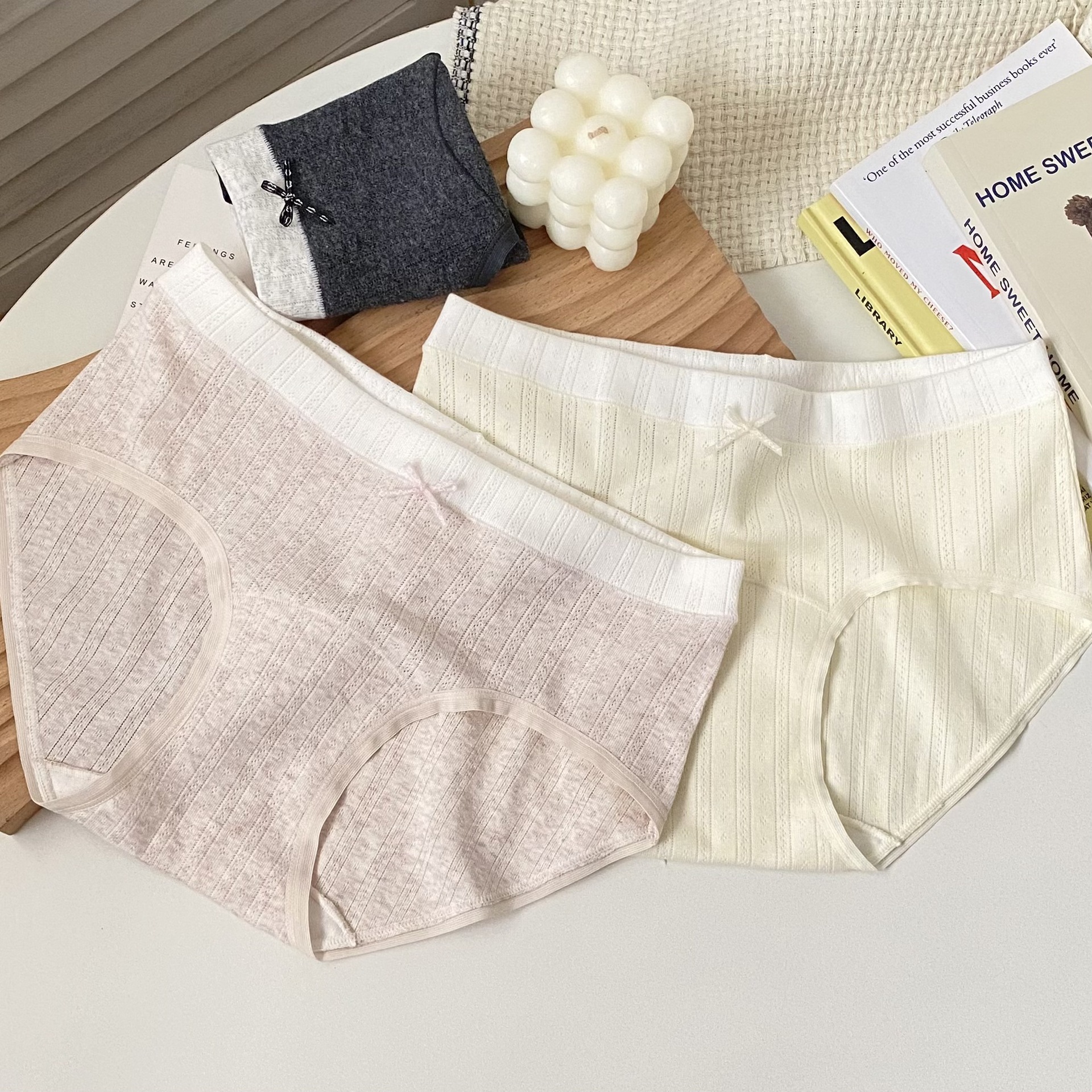Class A baby cotton underwear girls cotton 7A antibacterial crotch breathable hip girly comfortable triangle shorts new