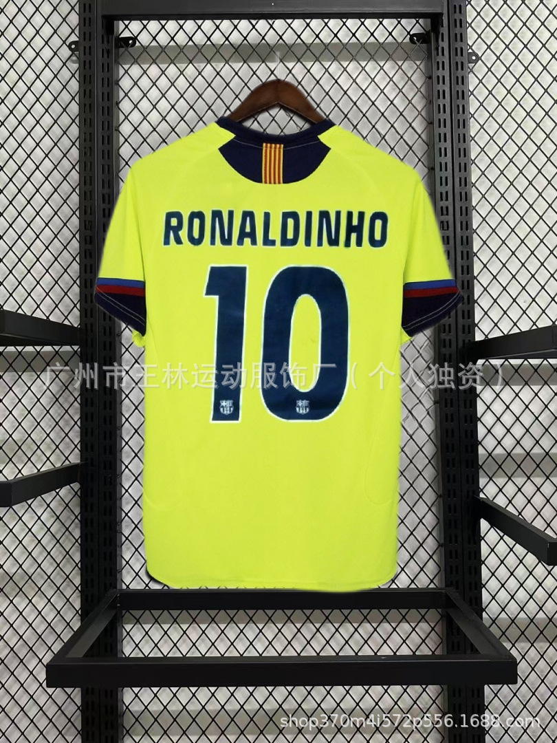 05-06 visitante Barcelona (No. 10) / S