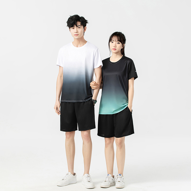 Verano deportivo gradiente pareja juego de correr mangas cortas pantalones cortos hielo rápido secado moda deportivo dos piezas juego al por mayor